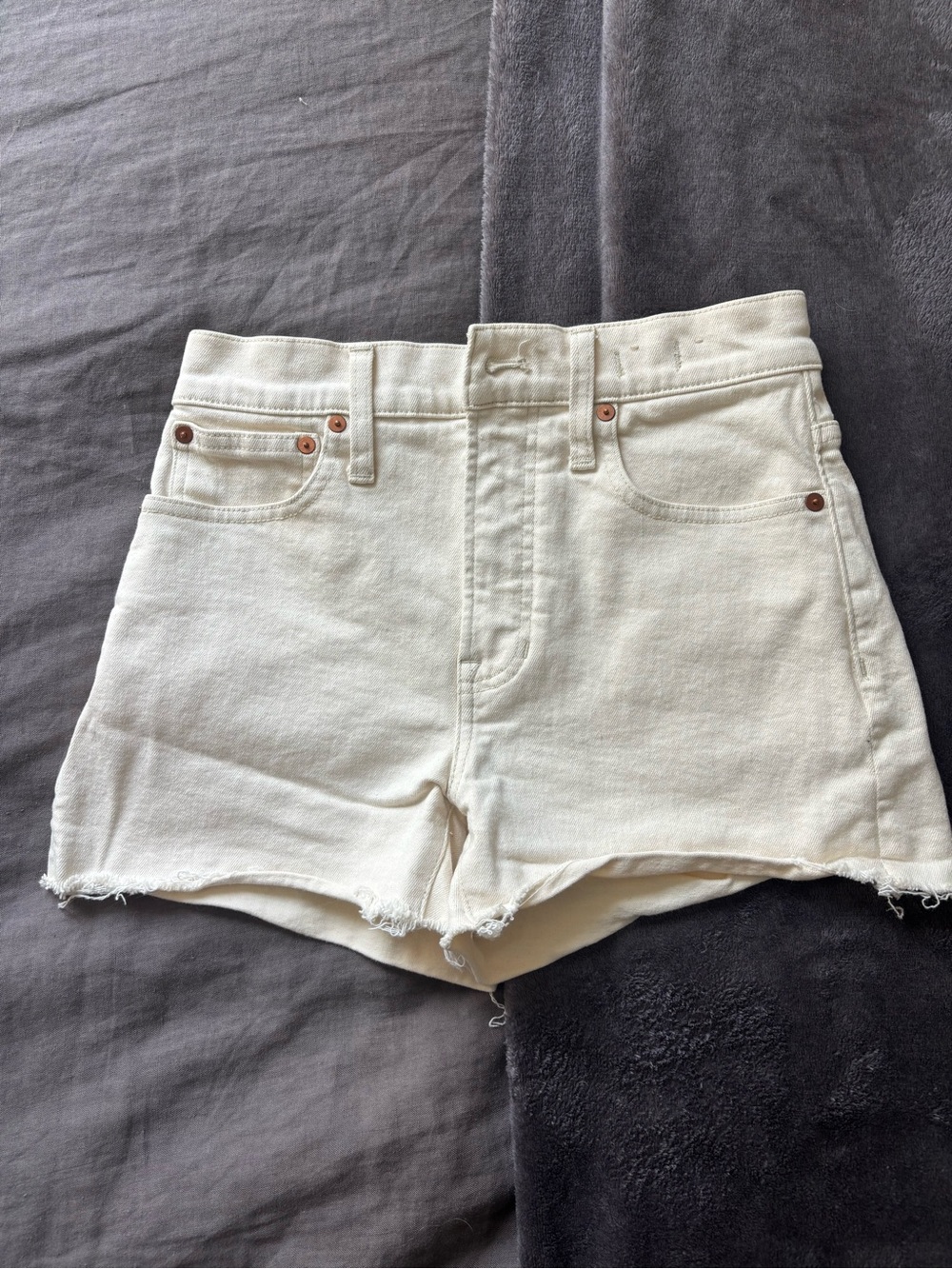 Madewell perfect Jean short